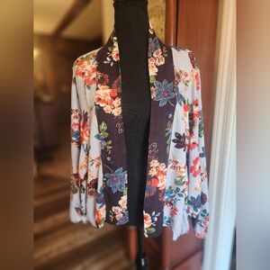 Angie cardigan/kimono blue floral, size small